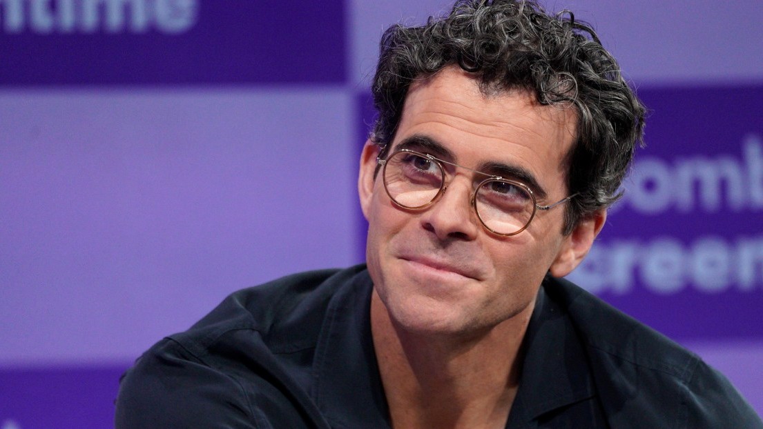 Adam Mosseri Predicts Intensifying Negativity and Anxiety Surrounding AI Technology